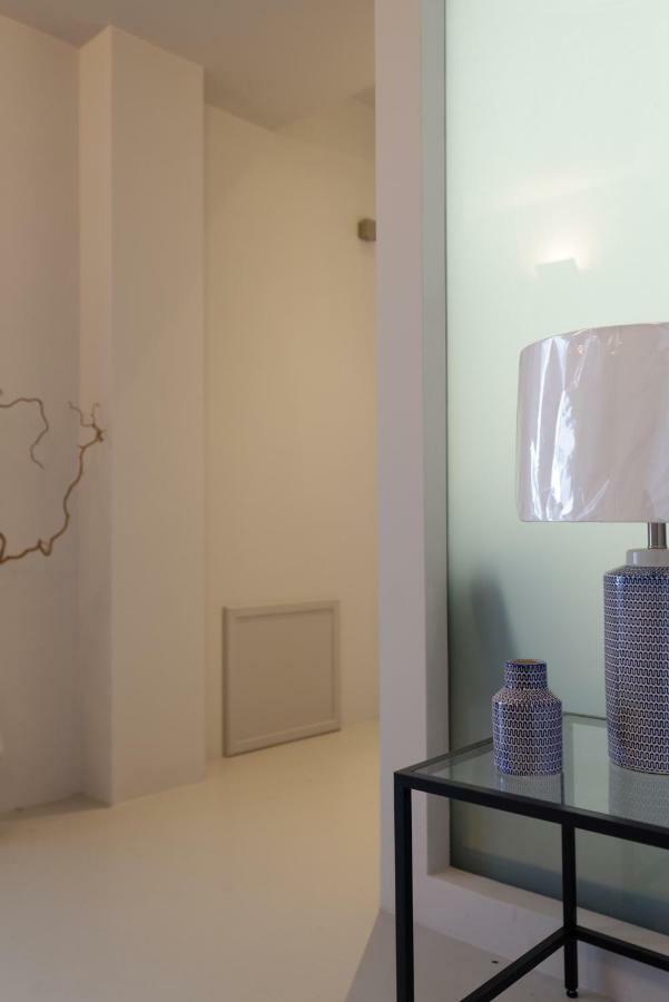 B&B Questa Casa Non E'Un Albergo Palermo Dış mekan fotoğraf